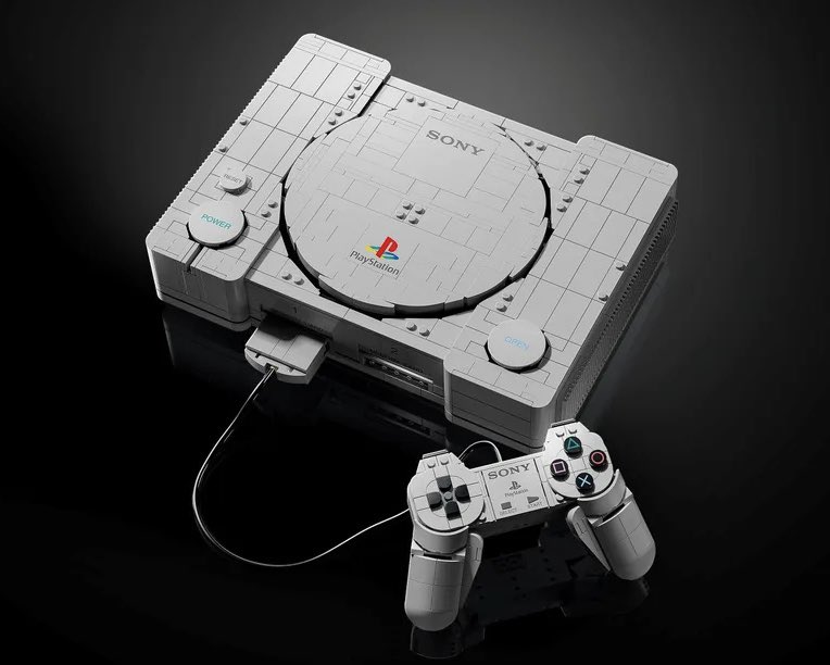 DiscussingFilm's tweet photo. First look at the LEGO PlayStation 1 set.

Will cost $179.99. https://t.co/swaIRlGLcU