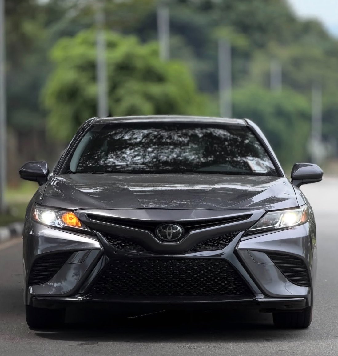 DaggashAutos's tweet photo. TOYOTA CAMRY SE
Foreign used 2019 Model 
Original duty ☑️
🏷️19.5m
📍Abuja https://t.co/Xmmq4vcvkk