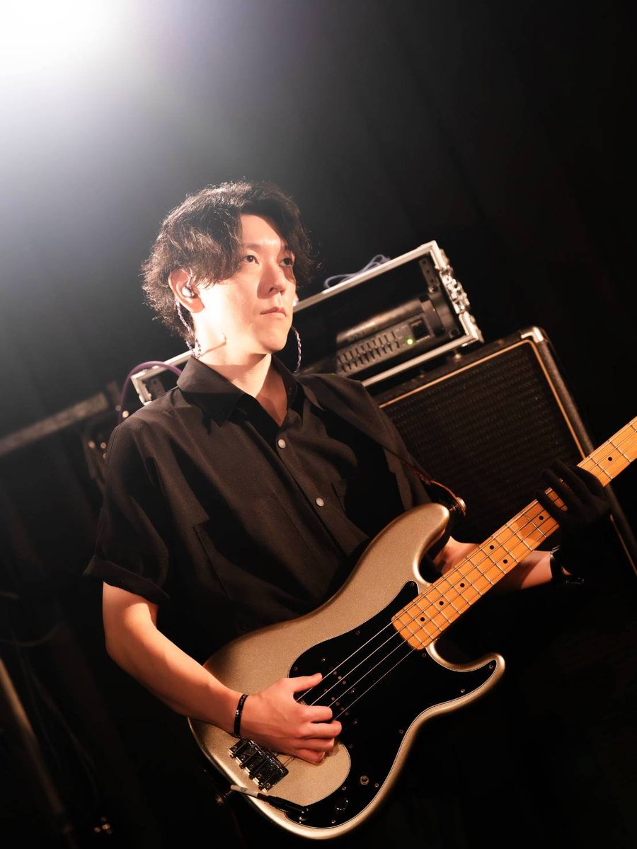 SWALLOW_hhy's tweet photo. SWALLOW 東京ワンマン『遠雷』

Support ↓↓↓

Dr.北村望
https://t.co/s9W7X3pLaD

Ba.ヤマザキヨシミツ
https://t.co/CHivUtwm6b

Mp.パスタ
https://t.co/r0jA2ey2UC

PA.mitsuogi_keisuke
https://t.co/22ylSF4qcb

2026.8.29.
渋谷 Spotify O-nest https://t.co/09gyJgrdWK