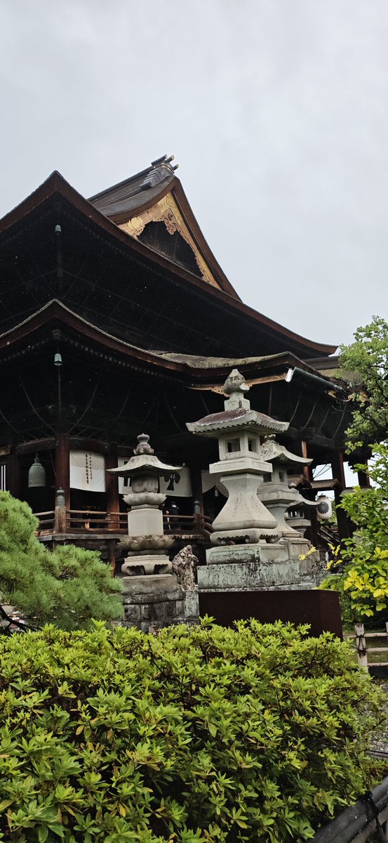 BOKOmuseum's tweet photo. 善光寺の凛とした雰囲気
とてもよかった。 https://t.co/hRNQXr4XNr