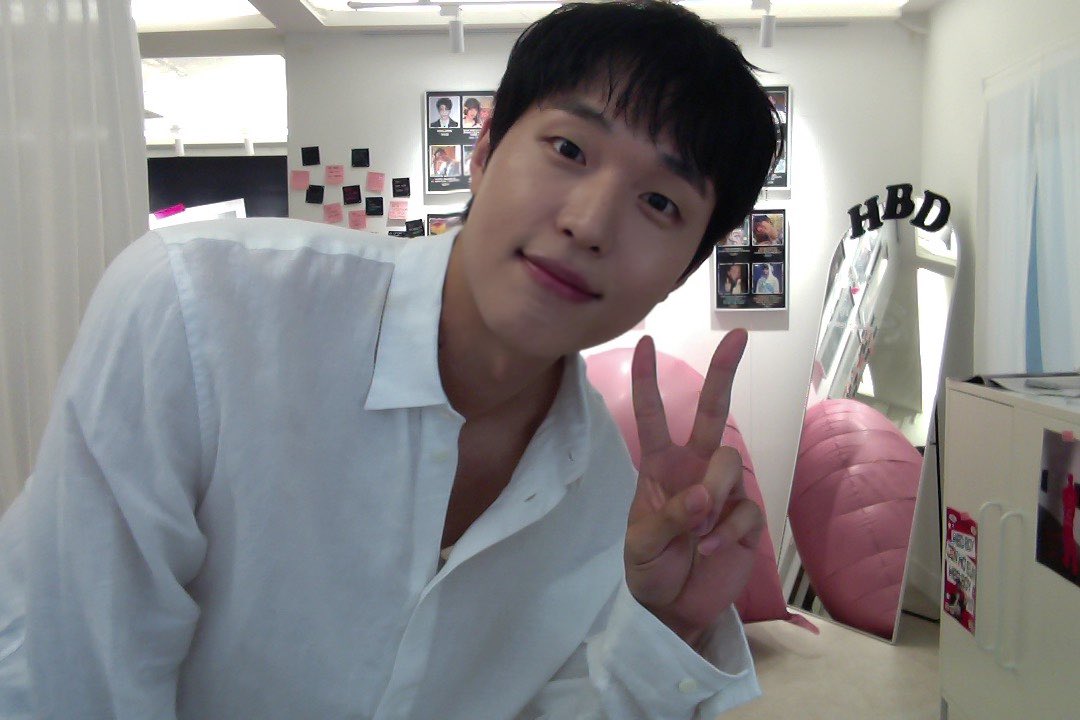 HBD_HOEUN's tweet photo. 📷Photo Booth📷

#진호은 #JINHOEUN 
#WHO_IS_HoEun https://t.co/y3aVKZxnDK