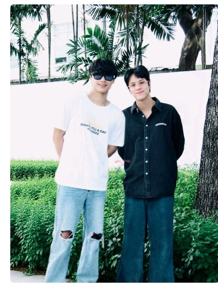 rar441812's tweet photo. သေပြီ လို့ သားရေ
သားရေ

#ohmnanon https://t.co/WbUCEicobn