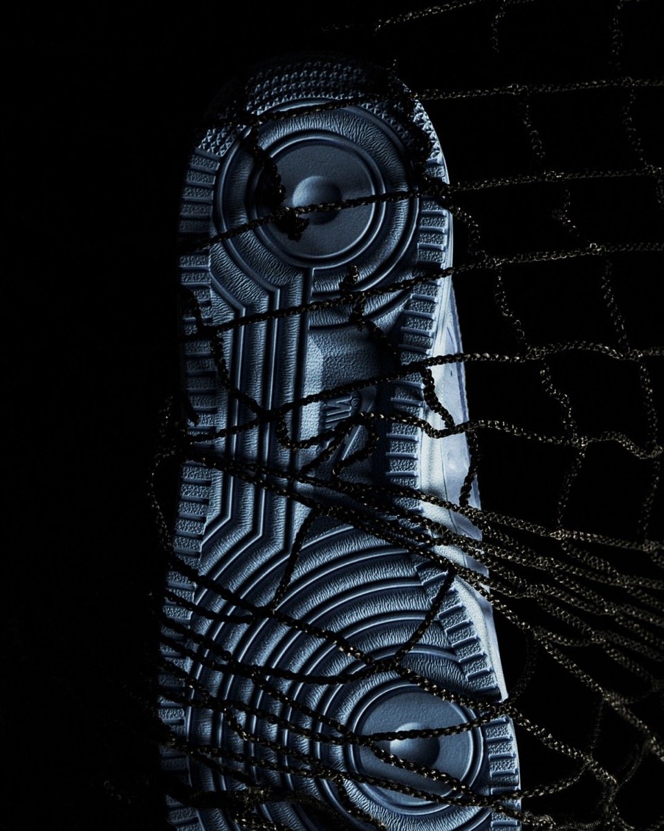 BadSneakersX's tweet photo. 🧊 Ostrich on ice

👟 Travis Scott x Nike Air Force 1 ’07 “Ice Blue”
Style Code: JF7727-400

📅 Release: September 4 2026

💰 Price: $120

Ice Blue and Celestine Blue ostrich-textured leather across the mudguard, midfoot, heel and eyestays. Smooth leather on the toebox and Swoosh. White midsole, blue outsole. First Travis AF1 in years, tied to the Cactus Court drop. NYC pop-up already live at 47 Chrystie.

#TravisScott #CactusJack #AirForce1 #SneakerDrop #BadSneakersX