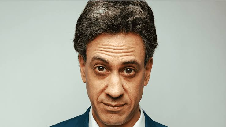 David90shaw's tweet photo. 🚨 THE GREAT GREEN LIE COLLAPSES: LABOUR'S OWN THINK TANK ADMITS 90 PERCENT OF NET ZERO JOBS DO NOT EXIST!

The single biggest promise used to justify the destruction of British industry has just been officially exposed as a total fraud. 

Ed Miliband swore to working class communities that Labour's Net Zero crusade would create 860,000 clean energy jobs across Great Britain.

Now Labour's own favourite left leaning think tank, the Resolution Foundation, has admitted that fewer than one in ten of those roles will ever be permanent jobs in industrial hubs like Aberdeen and Grimsby! 

They wiped out our North Sea oil and gas, crushed domestic manufacturing, and sent household energy bills soaring to 1,723 pounds a year on the promise of a green jobs boom.
And what did our proud coastal and industrial towns get in return? Collapsing living standards, lost careers, and managed decline.

Net Zero was never about creating wealth for British workers. It was an ideological scam designed to deindustrialise our nation and make us dependent on foreign energy.

RT and SHARE this everywhere to shatter Labour's green jobs myth and demand we back British industry NOW! 🇬🇧🔥