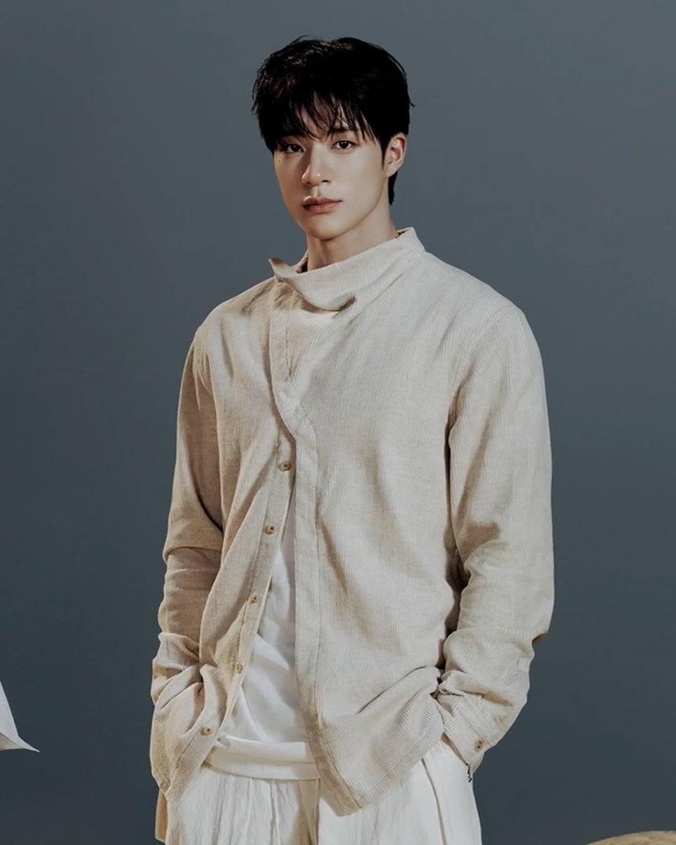 FILESLJN's tweet photo. NCT 10TH ANNIVERSARY EXHIBITION: NEO DIMENSION — #JENO ⭐️ https://t.co/6bXTobQMaY