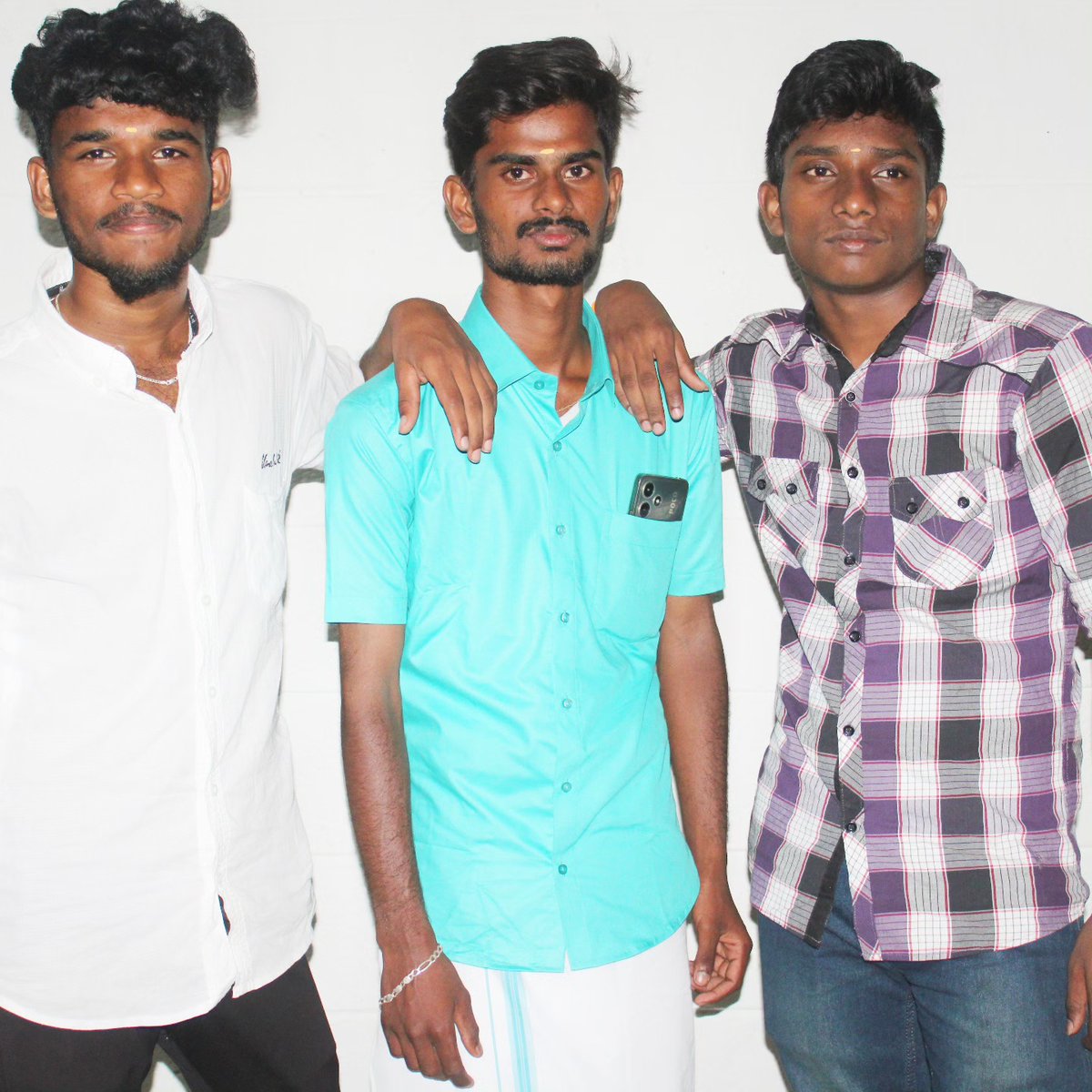 VanessaFlelo's tweet photo. Machan's https://t.co/tg7OJBOdOs
