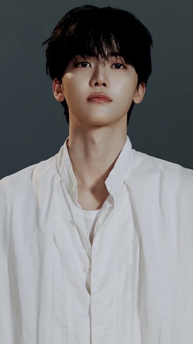 luminajaem's tweet photo. na jaemin and that insane face card of his https://t.co/NeivjgfSsA