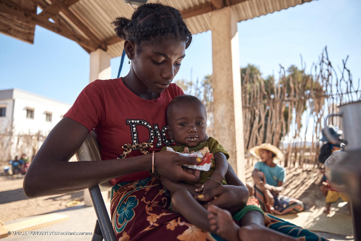 UNICEFAfrica's tweet photo. Every choice counts.

In Madagascar, when Voafidy noticed the warning signs of malnutrition, she acted quickly.

With early screening, timely treatment and support from her community, her child got the chance to recover and thrive.

Read more: https://t.co/WD09a4uuTW https://t.co/a3lYUtGlD6