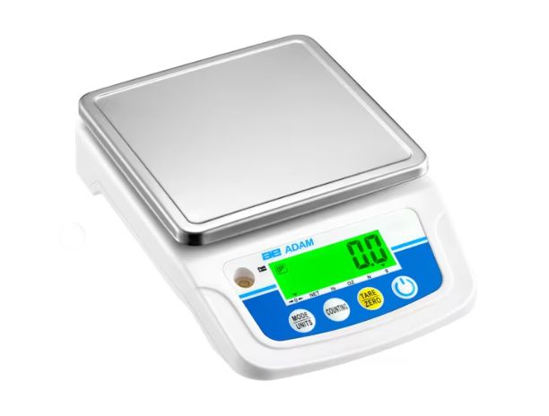 TotalLabSupply's tweet photo. CBX portable balances offer a standard rechargeable battery &amp; can be charged with a USB cable. 1200g to 6000g &amp; 0.1g to 1g. Portable &amp; easy to use for daily tasks. Only £75. get yours today! #balance #cbx https://t.co/TBVZEOQoHI