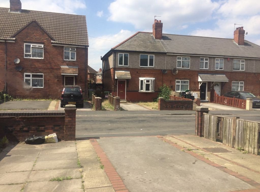serpensortium's tweet photo. mi manca birmingham (la seconda foto era la vista dalla finestra di casa mia 😔) https://t.co/9vGcOCXJlc