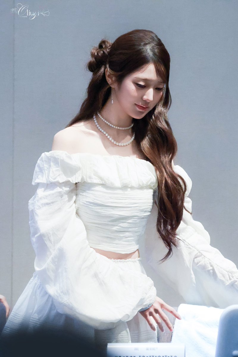 Oliuyi_0831's tweet photo. 260903🖤🤍

 #아이브 #IVE #장원영 #JANGWONYOUNG #원영 #WONYOUNG #ウォニョン https://t.co/dsKV9jIhig