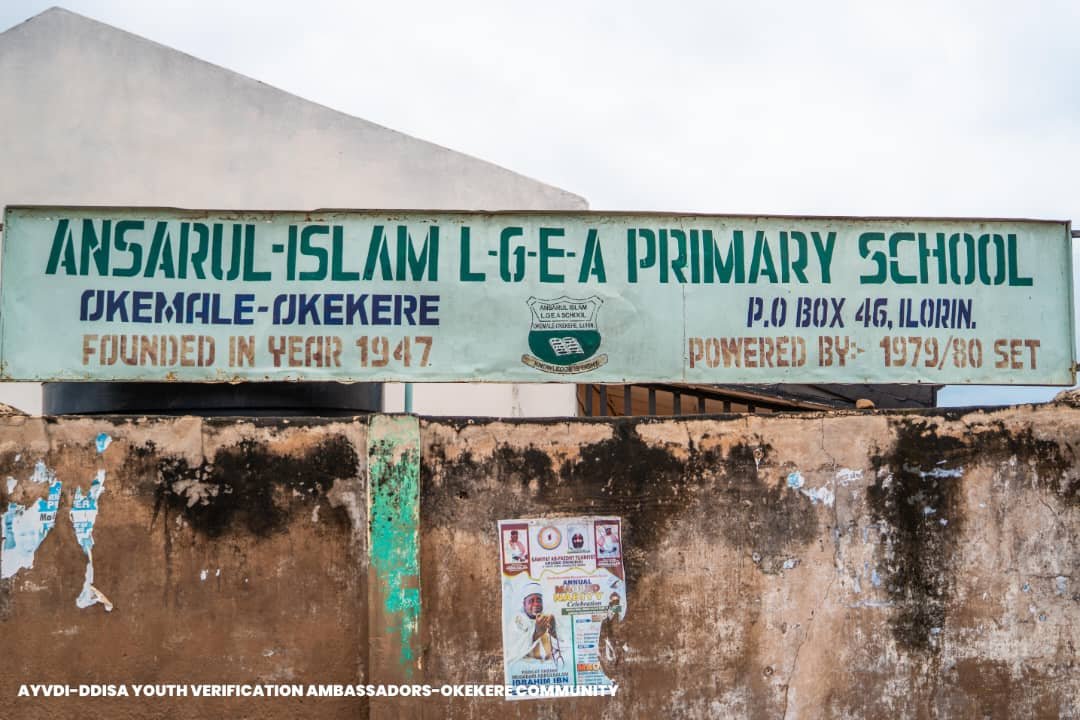 AYVDi01's tweet photo. #Taking #the #CheckBeforeYouShare #Message #Further
From their last engagements, our Youth Verification Ambassadors, Idris Abdulganiy, Lawal Abolore, Abdulwariz Muhammad, continue to take the #CheckBeforeYouShare conversation directly into communities across Ilorin
#AYVDi #DDISA https://t.co/0KMGtE4a84