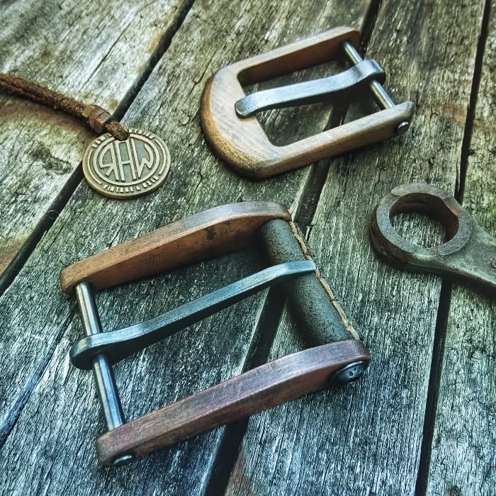 SheldonSonablb's tweet photo. A small progress update for a fine order heading to Vienna! Two RAW BELTS with my handmade rustic copper buckles! Belts https://t.co/VEFuUkdi3w