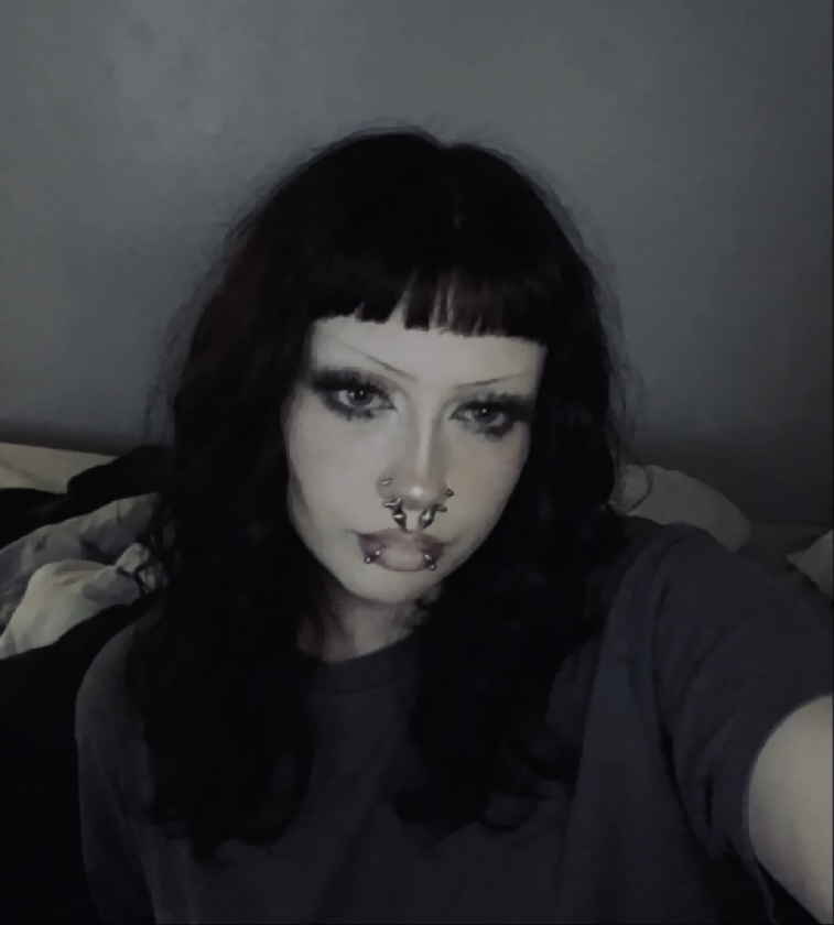 Velummbd's tweet photo. #alt #goth https://t.co/wMtWx48COf
