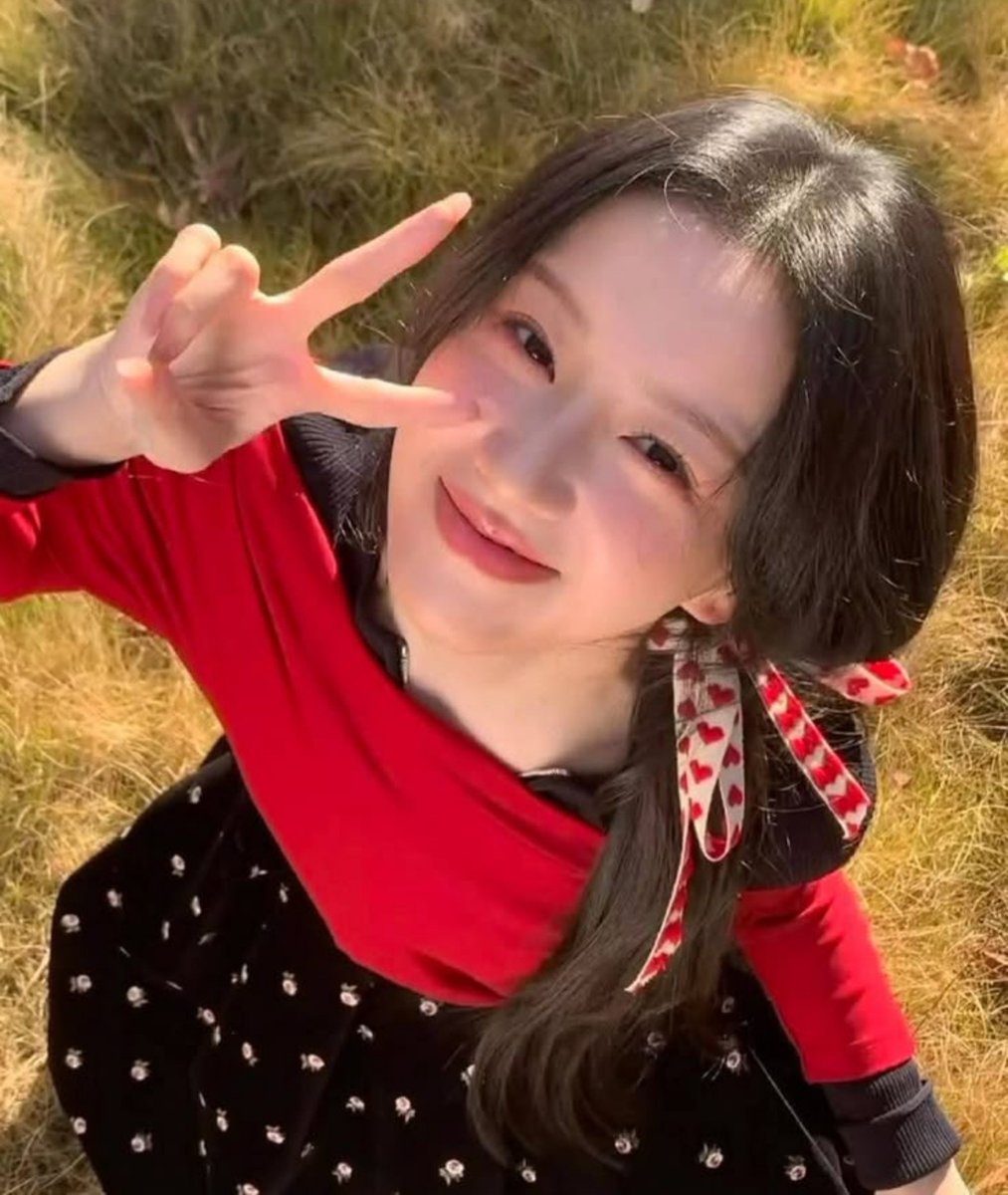 baoshayang's tweet photo. Ivy                                                Mini ivy https://t.co/goBHVbNWyf