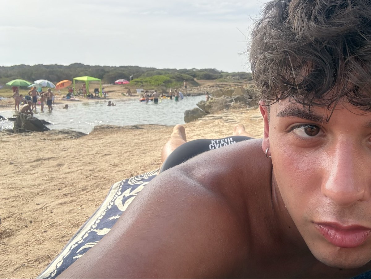 Riccmaxi's tweet photo. I’m drenched in oil🦞 https://t.co/LIajs3M5HK