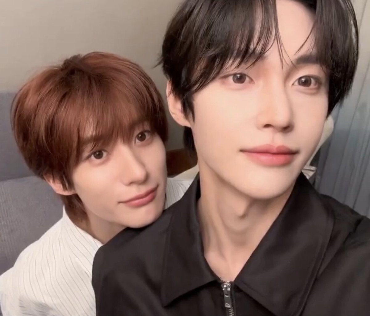 tuinuixx99's tweet photo. เหมือนคู่ที่จะแทนตัวเองกันว่าพี่กับหนู 🥺 https://t.co/36U7dCLKw0