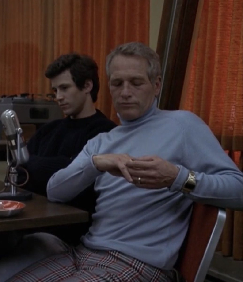fatassbarf's tweet photo. His outfits in this movie were so puss https://t.co/HHyGlbPTUx