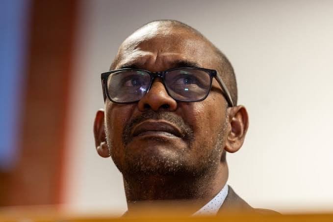 mpmasinga's tweet photo. @BizNewsCOM This guy doesn't take us seriously https://t.co/HChWXWHHJL