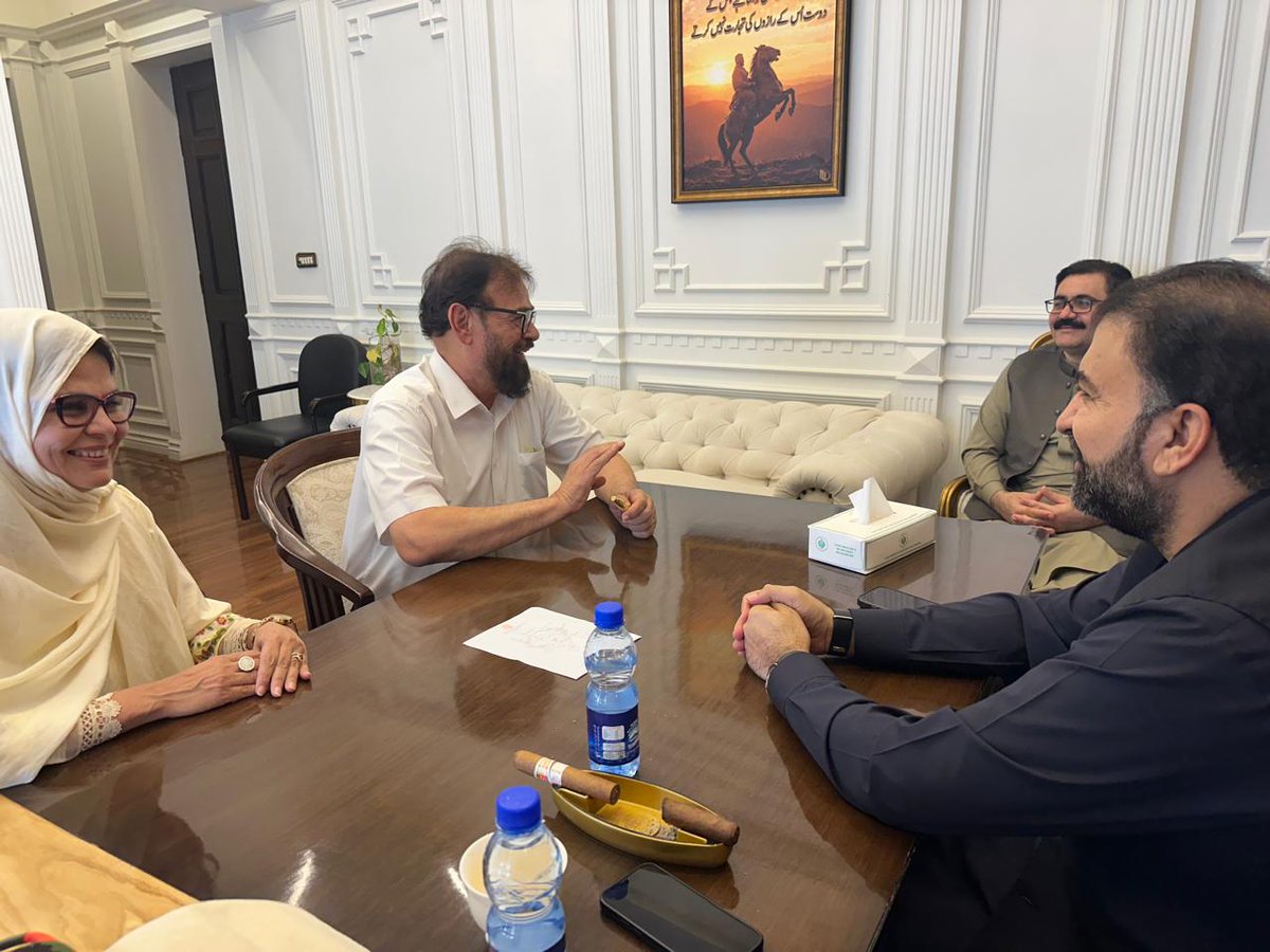 Indus_CHD's tweet photo. The discussion also focused on strengthening healthcare operations in Upper Dera Bugti and reaching underserved communities.
#IHHN #CHD #Balochistan #DeraBugti https://t.co/SgySxn0WG9