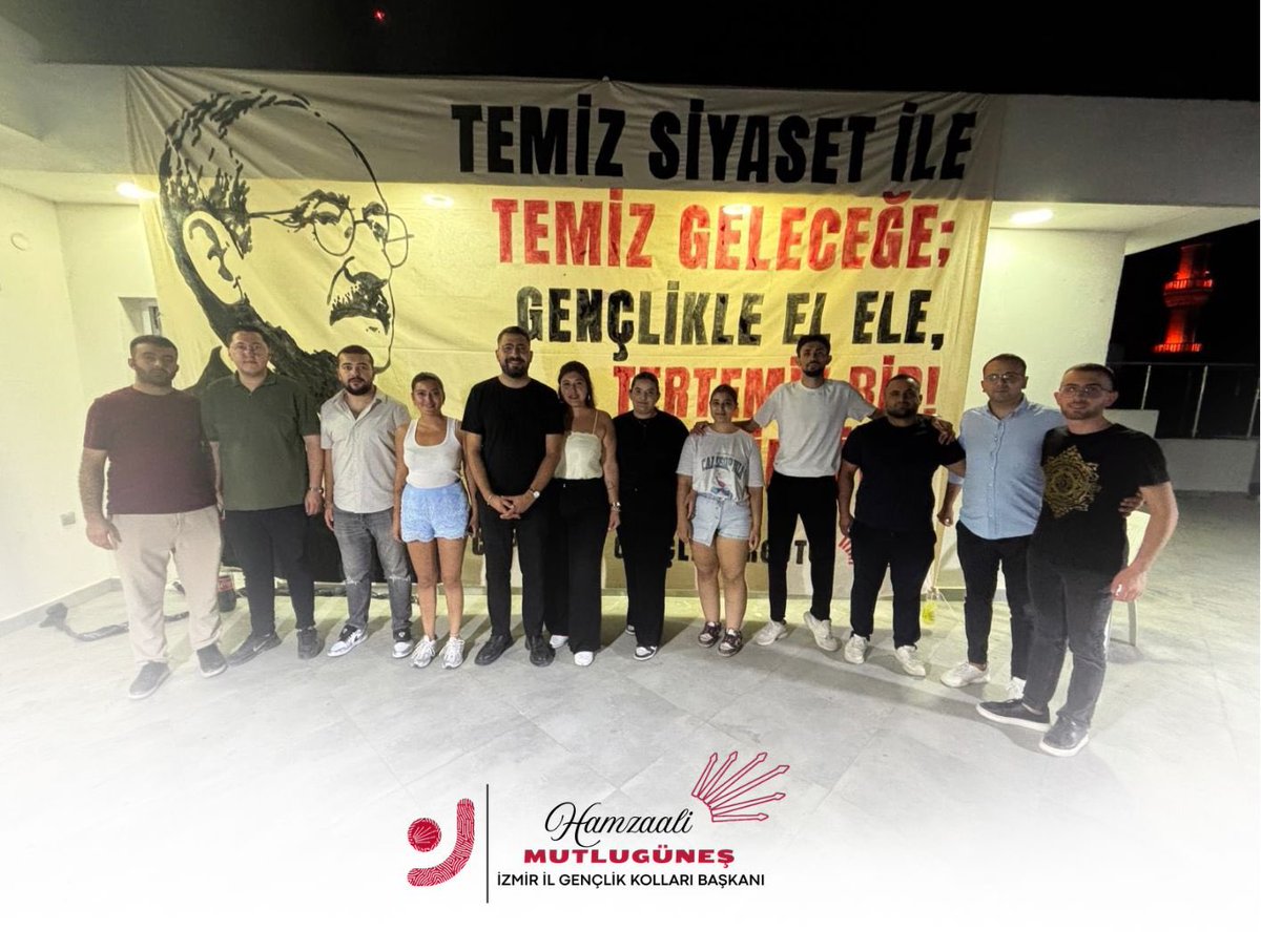 hamzamutlugunes's tweet photo. Emek en yüce değerdir…
Kamera arkası 🎥
CHP İzmir Gençlik Örgütleri 🫶🏻 https://t.co/BNCoY3OVpg