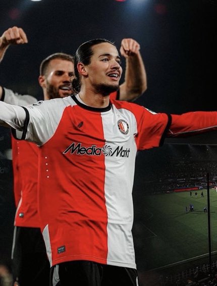Amr13jn's tweet photo. 🚨🚨 رسميًا — ال��دير الرياضي لفينورد:

🗣️ «أنيس حاج موسى سيبقى في فينورد ولن يغادر!» ❌🟢

⛔️ نهاية آمال الاتحاد في حسم الصفقة.

💣💣💣💣💣💣💣💣💣💣💣💣💣 https://t.co/1uiRZ1vjrF