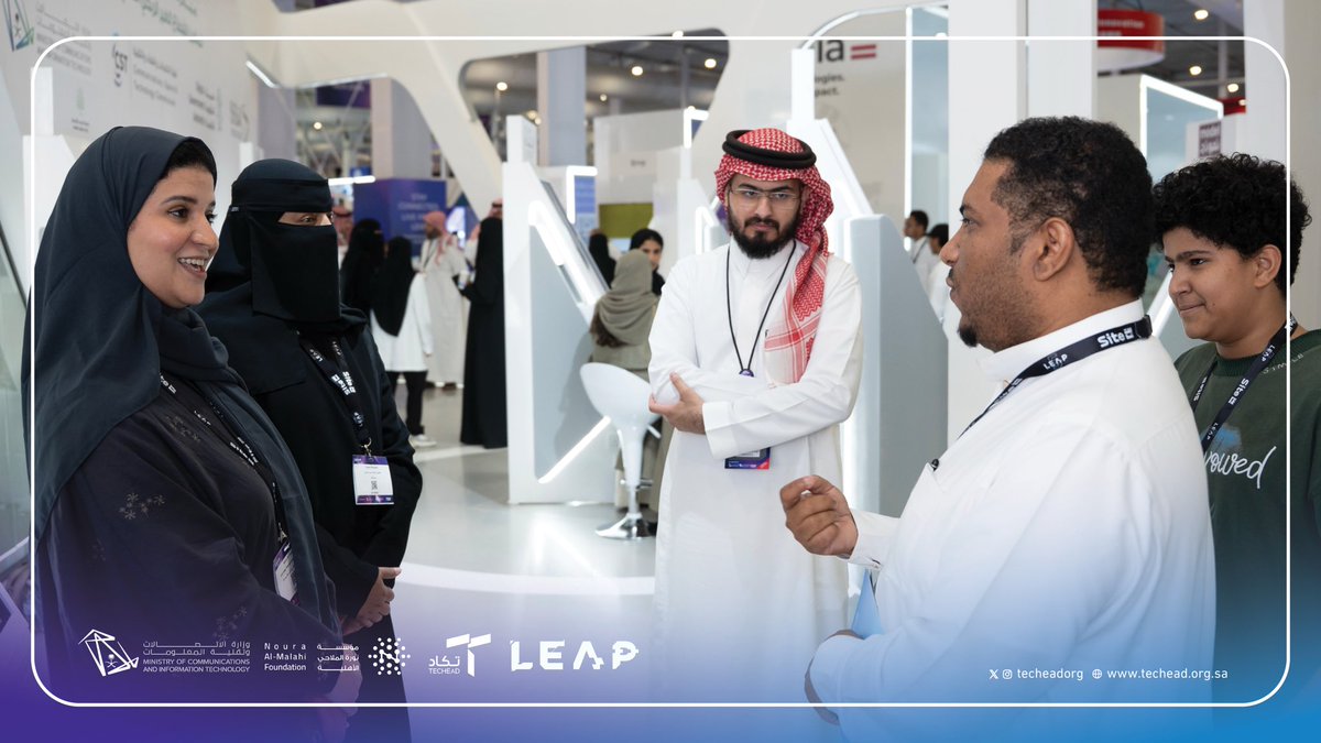 techeadorg's tweet photo. من قلب ليب 2026، حيث تلتقي التقنية بالفرص ويُرسم مستقبل التحول الرقمي، تتواصل لقاءاتنا في جناح جمعية التعليم التقني للتأهيل والتدريب “تكاد”.

نستعرض دورنا في تأهيل الكفاءات، وتنمية المهارات التقنية، وتمكين الأفراد بالمعرفة والأدوات التي تعزز جاهزيتهم لسوق العمل، ونفتح آفاقًا جديدة لشراكات وفرص تُسهم في صناعة أثر مستدام. 💙✨
@LEAPandInnovate 
@NorahFoundation