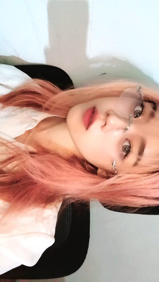 kusuriac's tweet photo. [QUEER FRIENDSHIP APPLICATION]
name: seya
age: 21+
occupation: 🥼 scientist 
zodiac: virgo
height: 166
hobby: too much to list
fun fact: i lob hirono https://t.co/t6YfcAgZbz