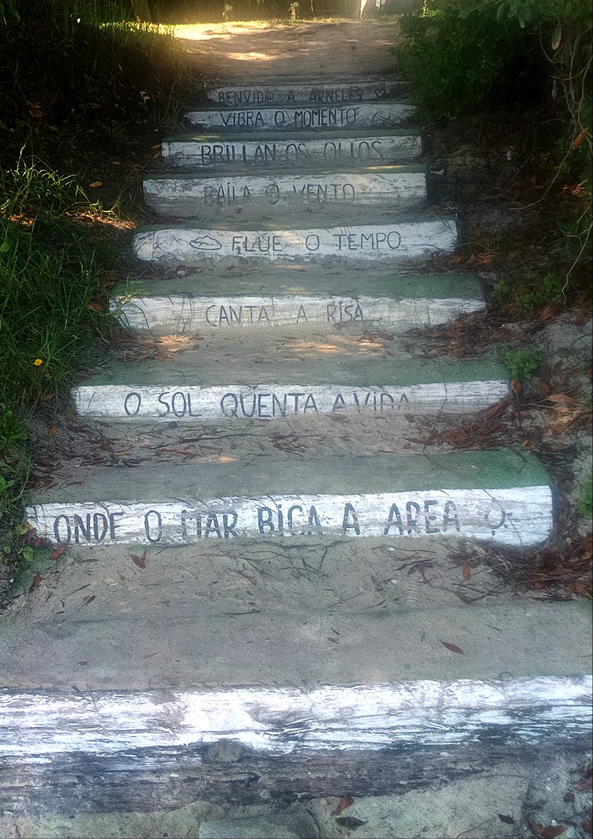 Napalnaranjito's tweet photo. Ni Paulo Coelho drogado se atrevió a tanto. https://t.co/CVEunJeEqV
