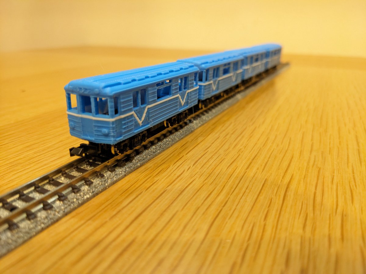cocokoubou's tweet photo. 半鉄カラーシリーズ
ソ連・モスクワ地下鉄電車彩色済みマルチカラー3Dプリントキット4両セットです。

別途カトー製Bトレ用動力と台車を使用します。

ミニレイアウトにいかがでしょうか。
メルカリにて取扱い開始しました。

＃鉄道模型
＃Nゲージ https://t.co/N71oruls7A