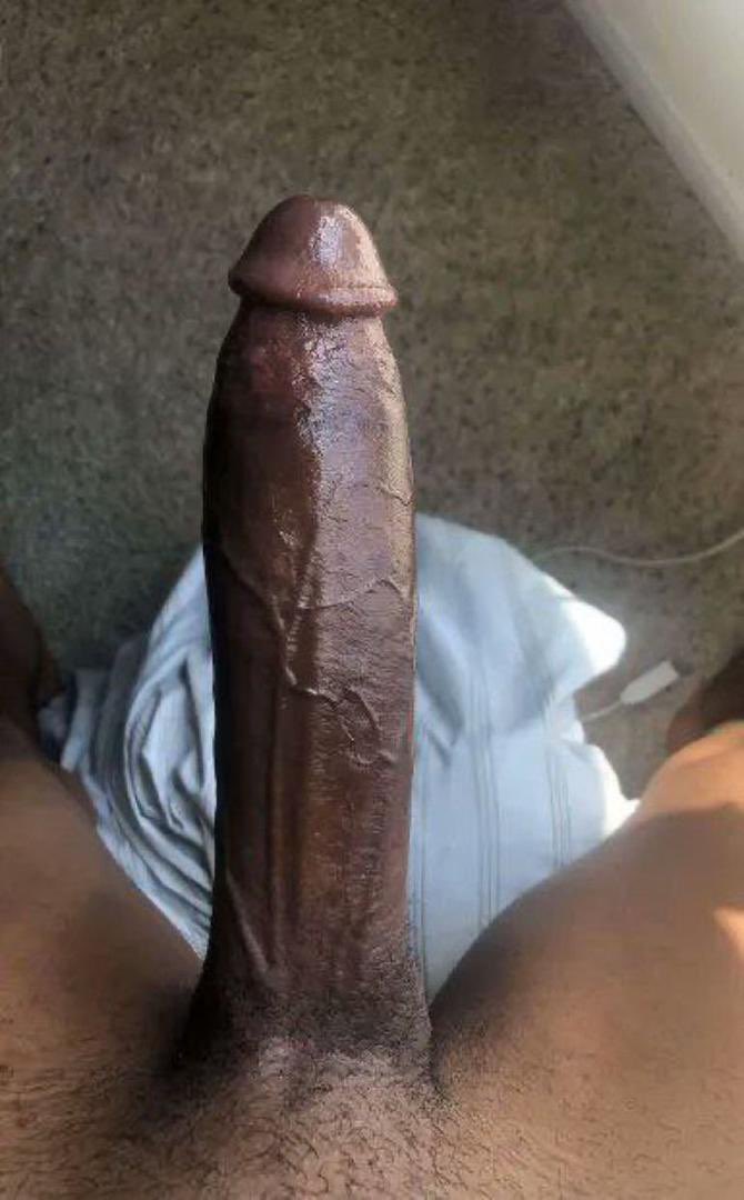 DADDYMOSESsj's tweet photo. Hot day 😈🖤 https://t.co/KbFY2WOEgg
