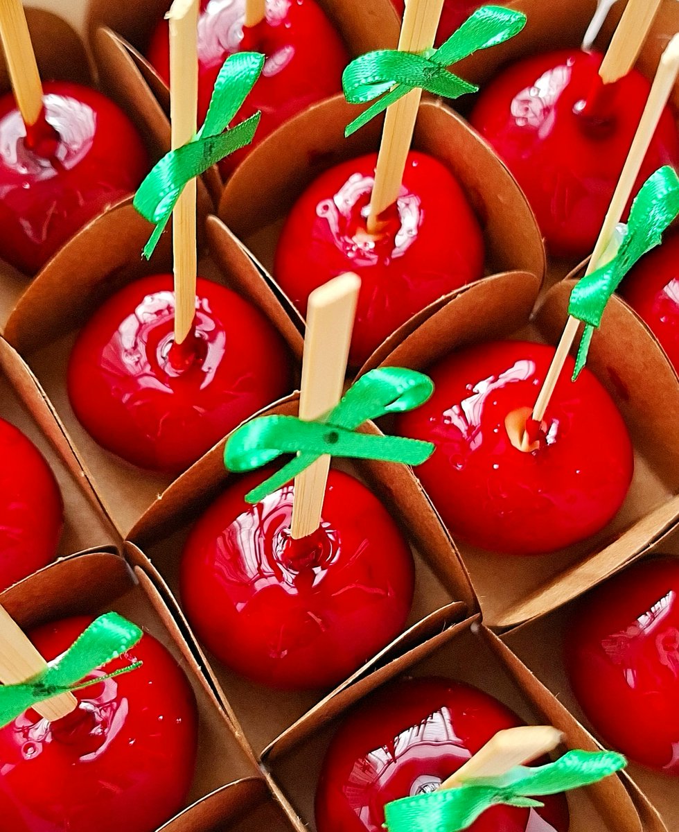 PorterAtha9l's tweet photo. Mini love apple. https://t.co/SwCYPCINpb
