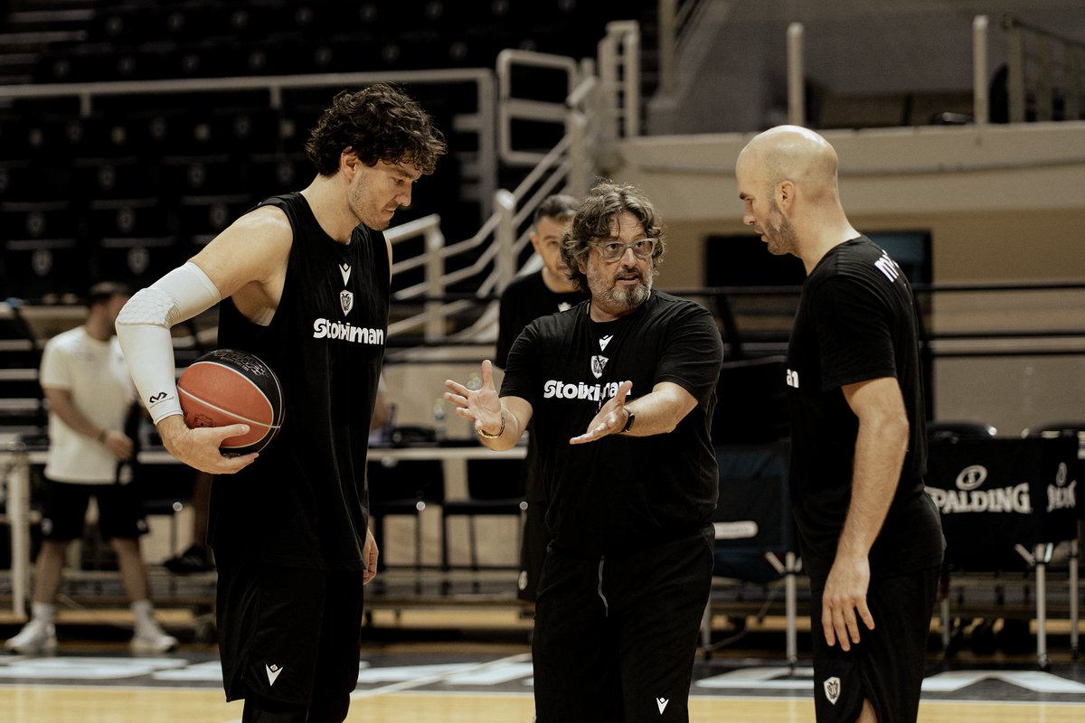 PAOKbasketball's tweet photo. Cedi Osman ✅
Nick Calathes ✅
#PAOK ⚪️⚫️ https://t.co/FP2cu9Mi5f