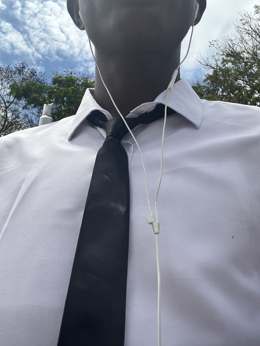 longearboy's tweet photo. Exam don finish . Movies ways https://t.co/tG0VNH9DFa