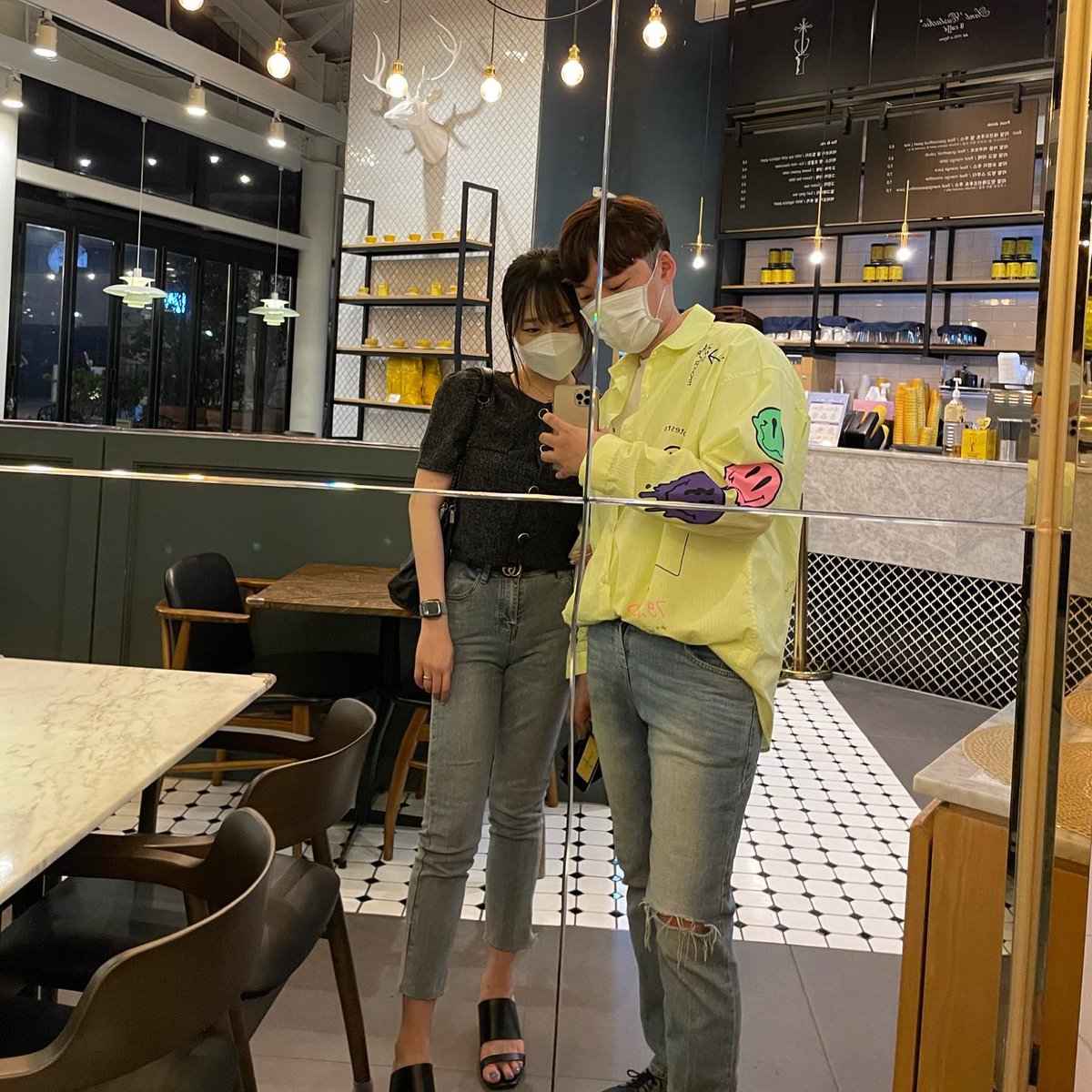 DarrelAllivb4's tweet photo. Life update (feat. attention)
A date with oppa after work https://t.co/dMFOg3SMea