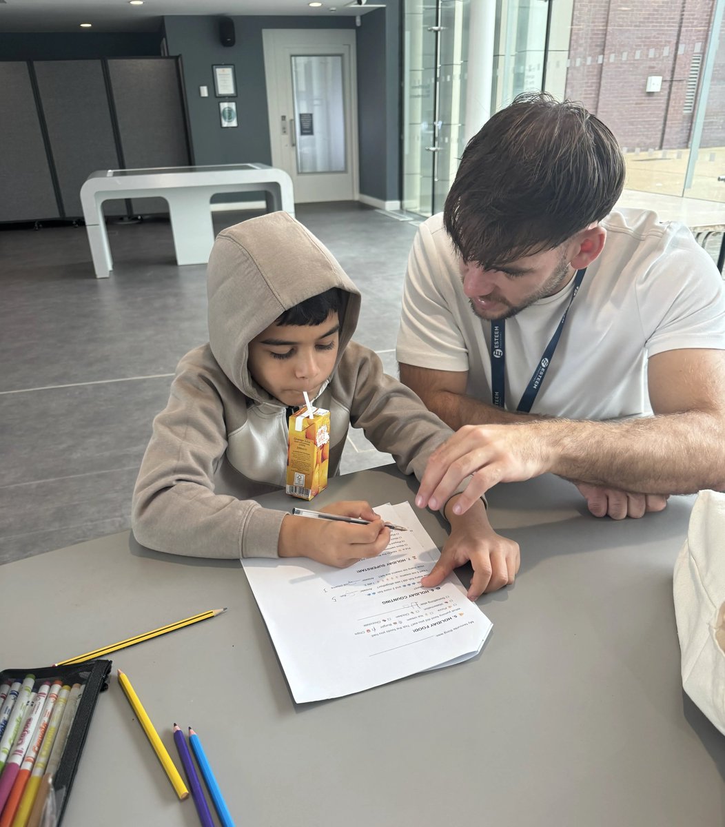 EsteemStaffs's tweet photo. The new academic year is officially underway! 📚👏🏾

For some young people, returning is a big step in itself. That’s why we don’t expect our students to start the year in the same way - we pick up where each young person is, and build from there 💫

🔹New year. New opportunities. https://t.co/DkUTceQMdj