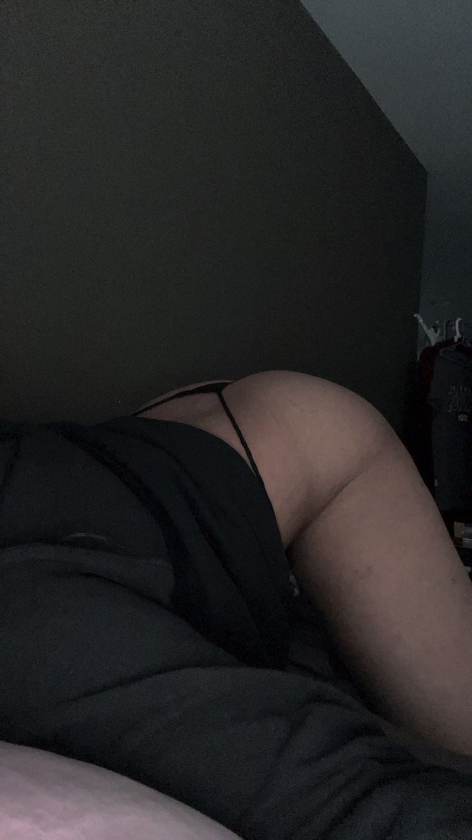 bleedingmuttz's tweet photo. Does anyone want more arch pics or do you hate me 😖

#nsfw #nsfwtwt #nsfwtwtًً  #transfem #puppygirl #t4t @angelcrums https://t.co/LmCSsDGzsv