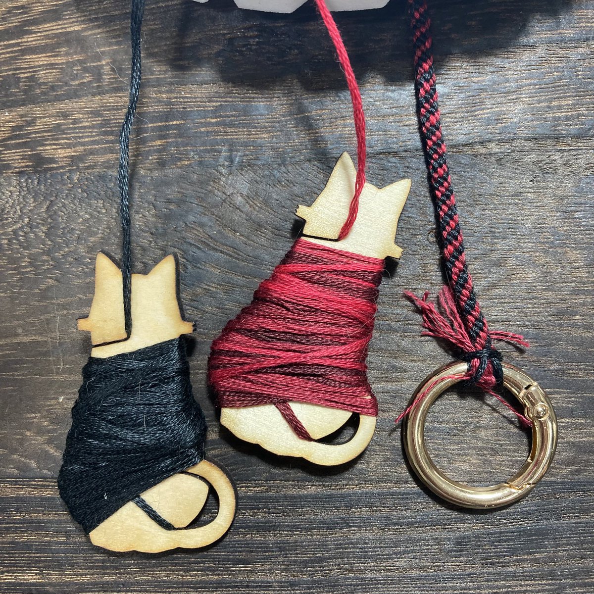 Za96Cat's tweet photo. #組紐
#XTOOL
レーザーで組紐の糸巻きを作りました🤤✨ https://t.co/hI05w18iR9