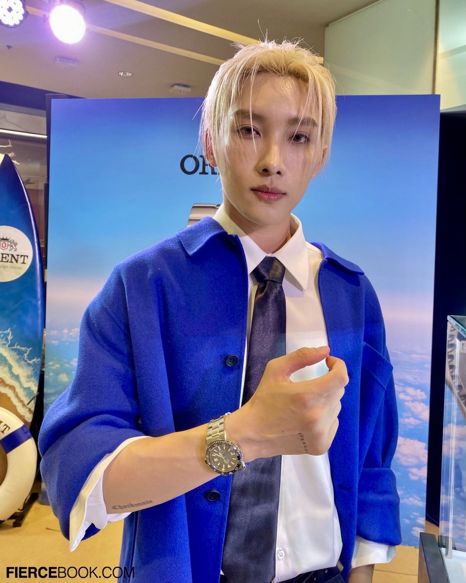 fiercebook_bkk's tweet photo. ส่องลุค #โนอึลณัฐรัช ในงาน #ORIENT แบรนด์นาฬิกาจากญี่ปุ่นเปิดตัวนาฬิกา Diver Design GMT และ Diver Design GMT Limited Edition ที่สามารถบอกเวลาได้ 2 ไทม์โซน ณ Orient Pop-up ชั้น 2 centralwOrld 

#FiercelivebyJijie #OrientThailand #DiverDesign #DiverDesignGMT #Noeulnuttarat https://t.co/PpecHnhqF0