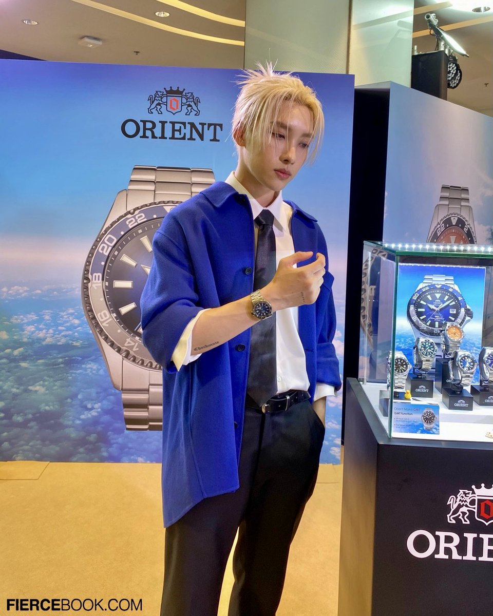 fiercebook_bkk's tweet photo. ส่องลุค #โนอึลณัฐรัช ในงาน #ORIENT แบรนด์นาฬิกาจากญี่ปุ่นเปิดตัวนาฬิกา Diver Design GMT และ Diver Design GMT Limited Edition ที่สามารถบอกเวลาได้ 2 ไทม์โซน ณ Orient Pop-up ชั้น 2 centralwOrld 

#FiercelivebyJijie #OrientThailand #DiverDesign #DiverDesignGMT #Noeulnuttarat https://t.co/PpecHnhqF0