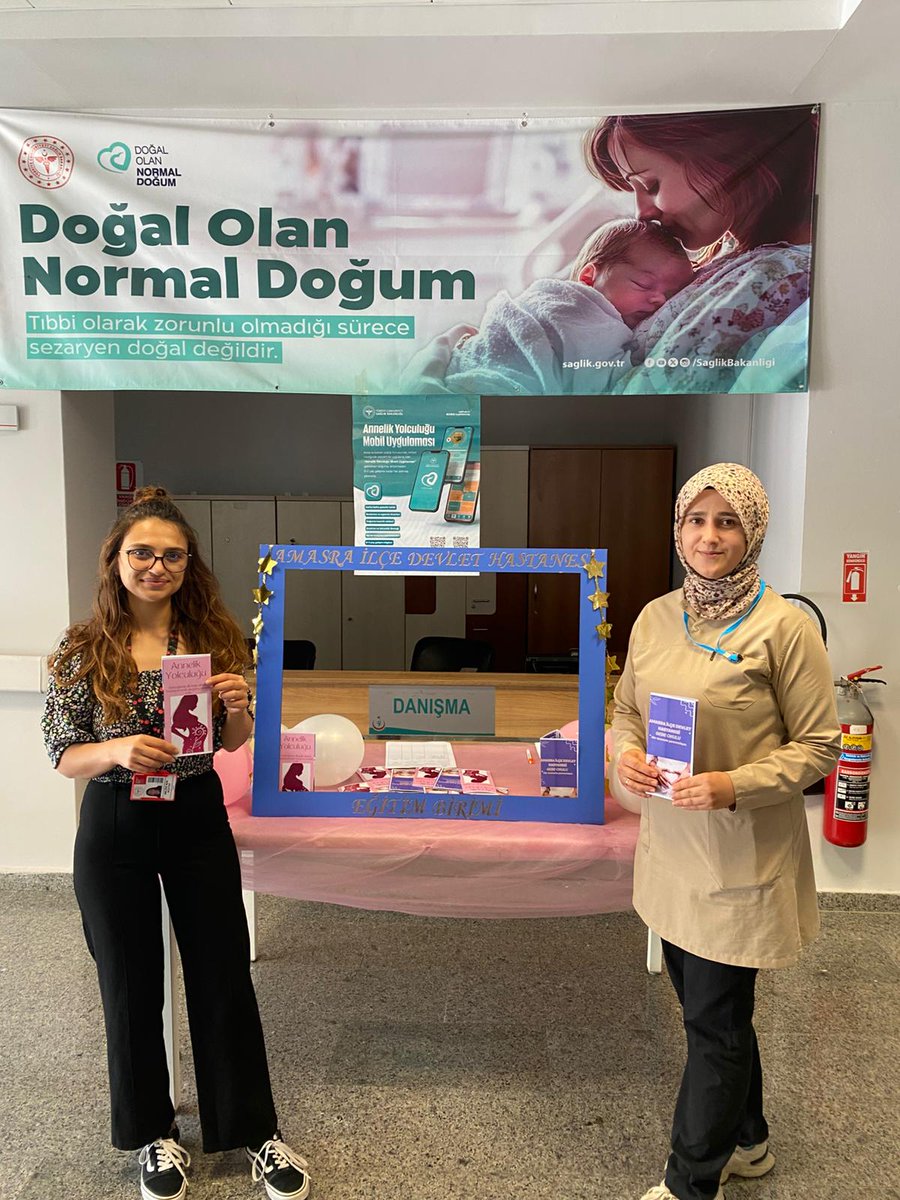amasradh's tweet photo. 3–9 Eylül Halk Sağlığı Haftası kapsamında, “Sağlıklı Anne, Sağlıklı Nesil” teması doğrultusunda hastanemiz girişinde bilgilendirme standı kurulmuştur.
Sağlıklı anne, sağlıklı nesil; bilinçli gebelik, güvenli yarınlar.
#HalkSağlığıHaftası  
#AnneSağlığı
#AmasraİlçeDevletHastanesi https://t.co/lMrlqpGS8d