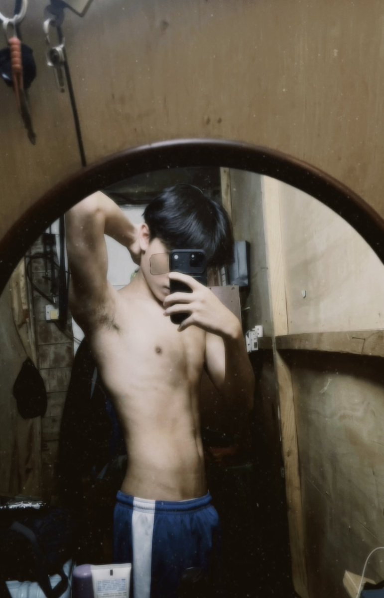 zyepsz's tweet photo. nk sugar daddy sugar baby sugar mommy nk 3sekali https://t.co/5o3offd7dh