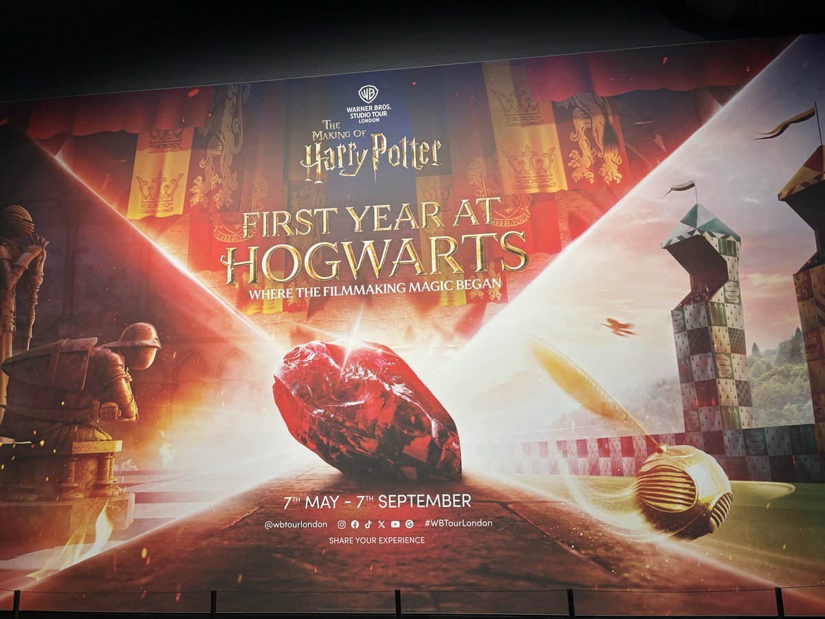 sarahjanenscoe's tweet photo. Thank you for another amazing day yesterday at warner bros Harry Potter studio tour 🪄🐍 https://t.co/5YivncmxJ8