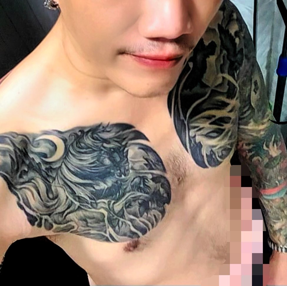 pppex261522's tweet photo. น้องสาวคนไหนอยู่แถวชลบุรี ทักมาได้นะครับ มารู้จักกันนะครับ รุ่นลุงแต่เฟี้ยวนะ  #แปดริ้ว #ชลบุรี #บางแสน https://t.co/mu8fk6tpoJ