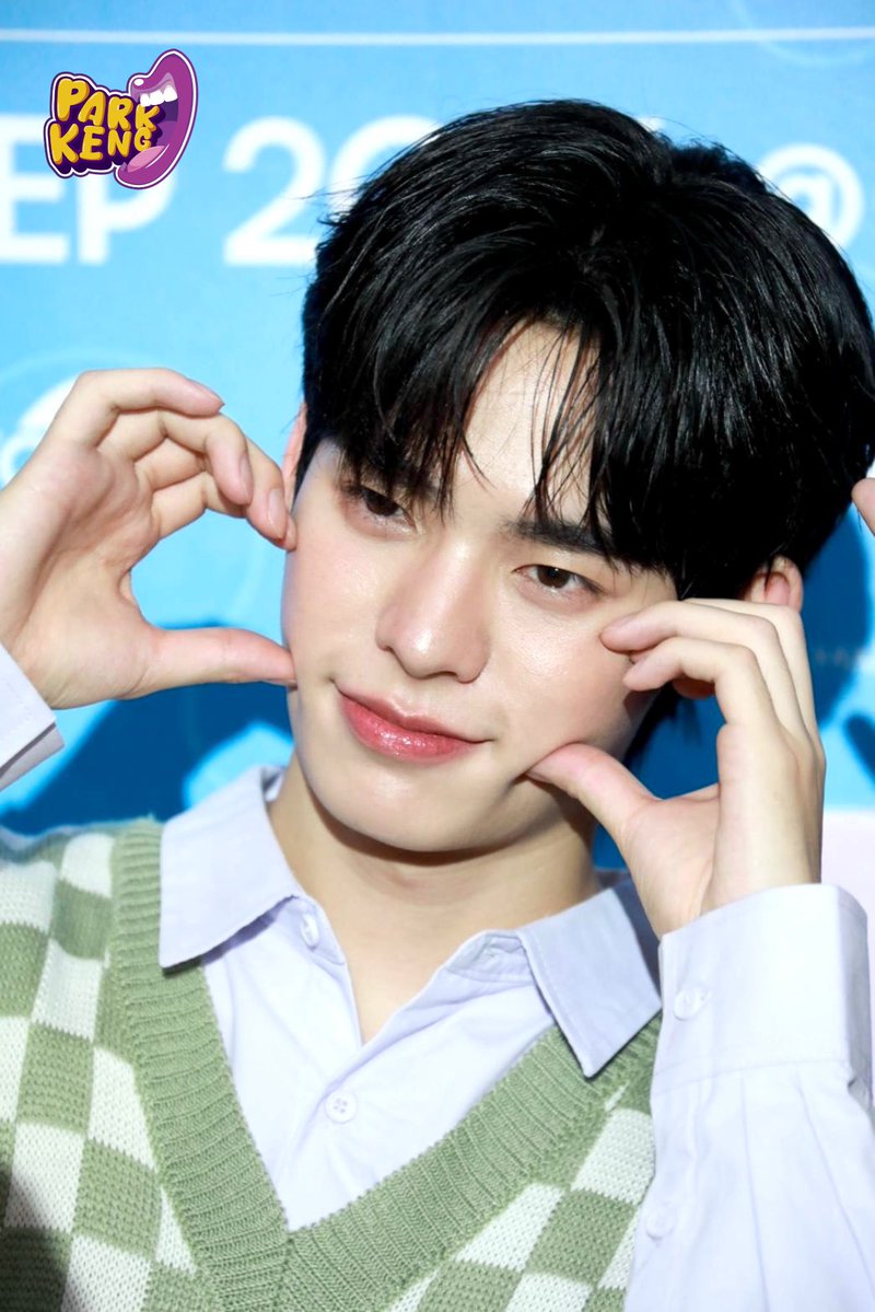 ParkkengChannel's tweet photo. “ป๋อ ศุภการ”ในงาน “Disney Thailand Expo 2026 Opening Ceremony” 

#DTXxตี๋ตี๋ป๋อ #DTX2026
#porsuppakarn #ตี๋ตี๋ป๋อ #teeteepor https://t.co/k3foXXEFHH