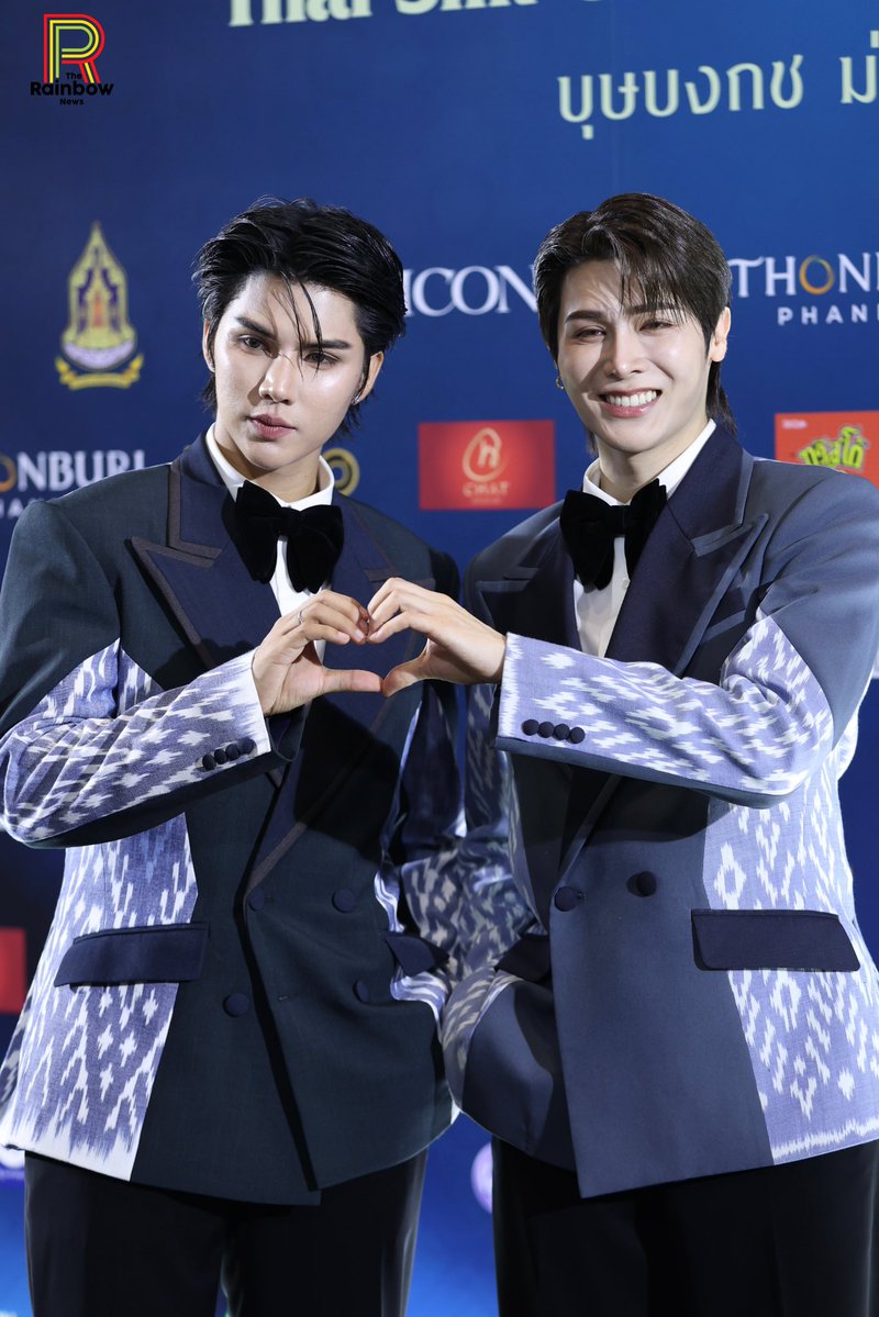 RainbowNewsent's tweet photo. " ฟอร์ด - พีท " ร่วมเดินในงาน " Y Entertain Awards 2026 " 📸💙

FORTPEAT Y ENTERTAIN
#YentertainAwards2026xMeMindY

#FortPeat #FortFTS #PeatWasu
#YentertainAwards2026 https://t.co/WFU2C9w5MT