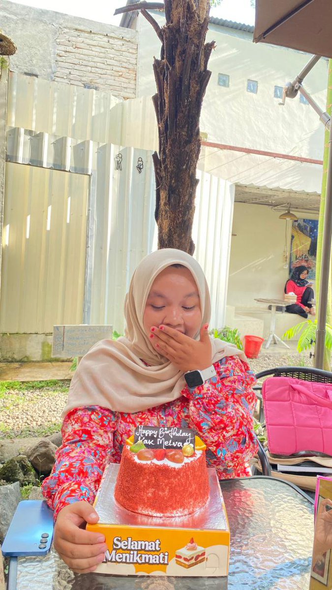 Melvaaa9's tweet photo. Lucukk sekalii
24 tahun ternyataa https://t.co/tnqUmq86l3