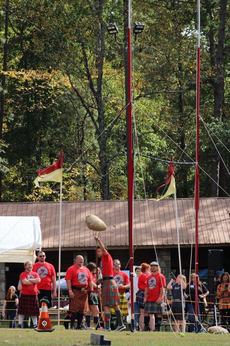 SMHG1973's tweet photo. Look over there! Sheaf Toss. How high can they go? 
https://t.co/qvkvxwI4ef
#StoneMountainHighlandGames #SMHG2026  #HighlandGames #ScottishGames #scottishathletics #athletics #caber #Sheaf #SheafToss #HammerThrow #Stone #ScottishClans #SheafToss #Sheaf #NoScotlandNoParty https://t.co/ublwmLUM7V