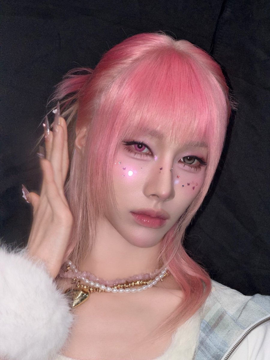 kuuu_iii's tweet photo. 원본 ㄱㅅ https://t.co/WocX5vuRit