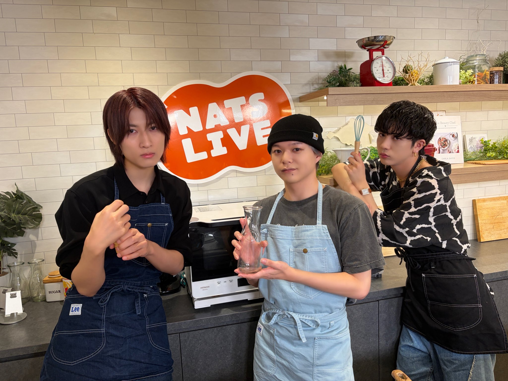 SUPER☆DRAGON в X: „／ このあと21:00〜！ SUPER☆DRAGONの #スパドラ